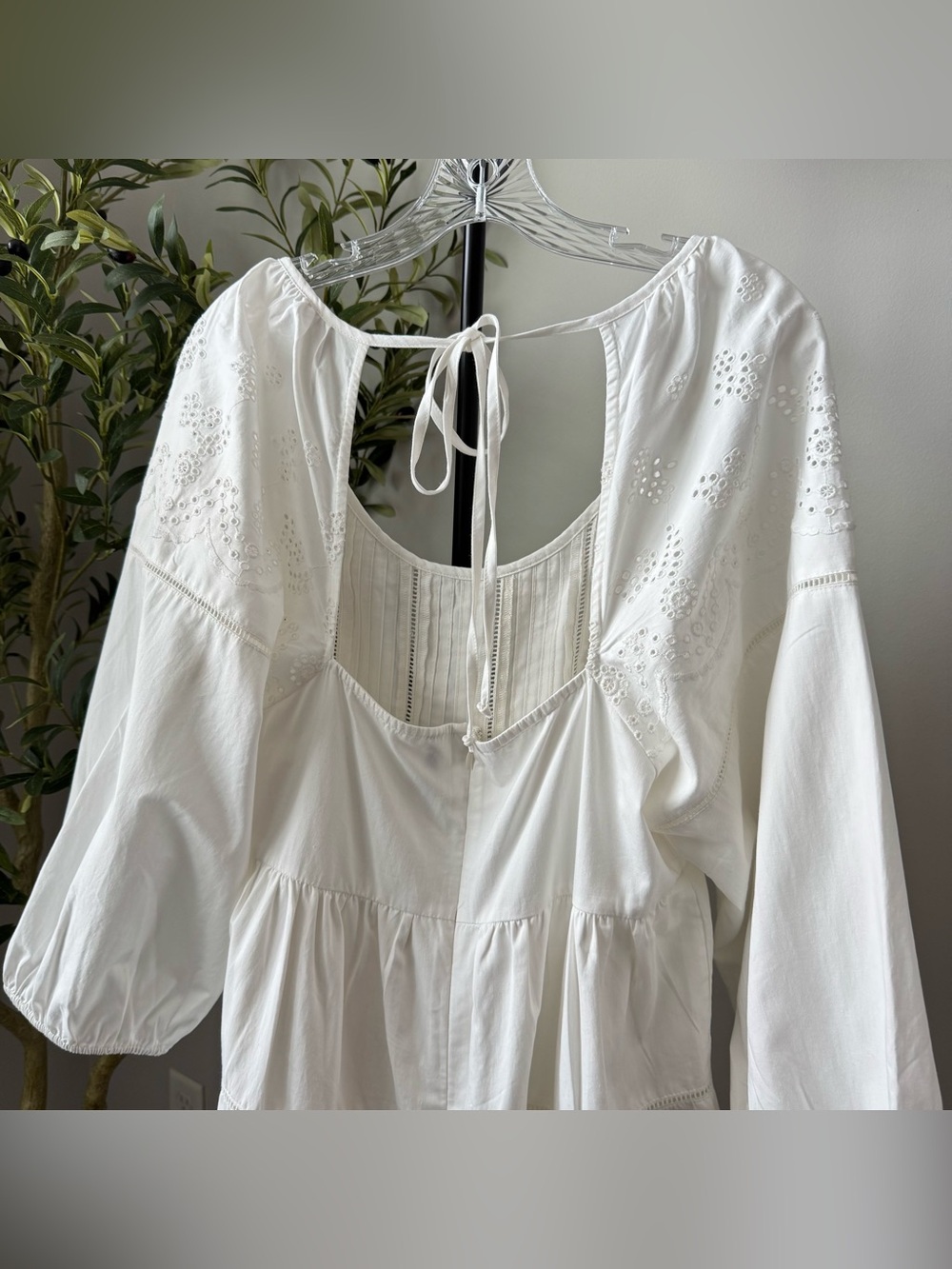 Anthropologie White Eyelet Lace Romper XL - Picture 7 of 10